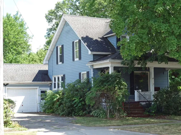 401 S Front St, Chesaning, MI 48616