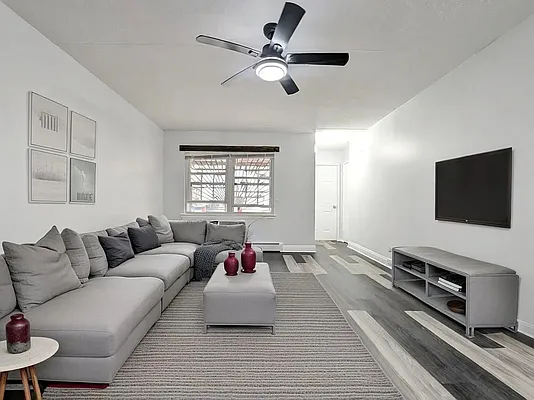 Rented by MySpaceNYC | media 2
