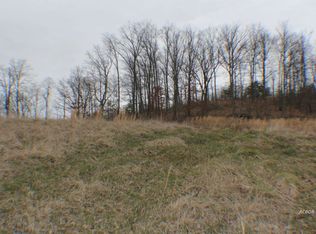 906 Swick Rd, Vinton, OH 45686