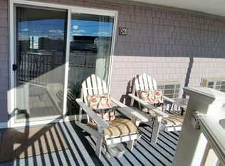 6 Ashworth Ave #6, Hampton, NH 03842