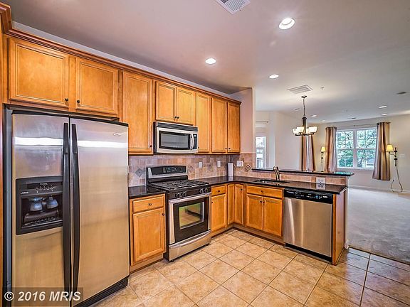 2nd image of 4428A Beechstone Ln