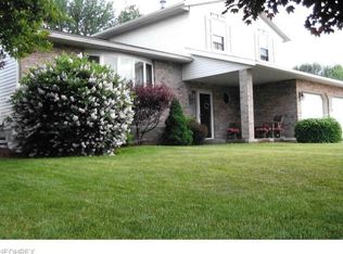 5392 Aquarius St SW, Canton, OH 44706