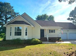 210 Holland Dr, Camden, NC 27921