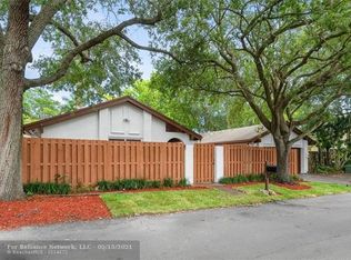 64 Forest Cir, Cooper City, FL 33026