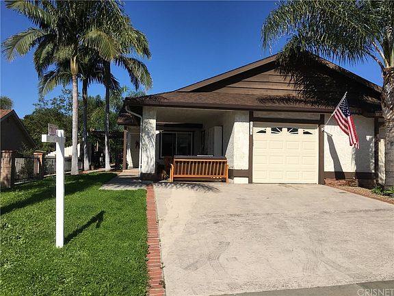 5th image of 719 Hillcrest Dr