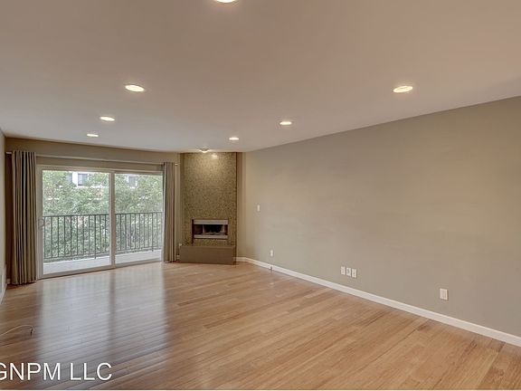3rd image of 1230 Horn Ave APT 512