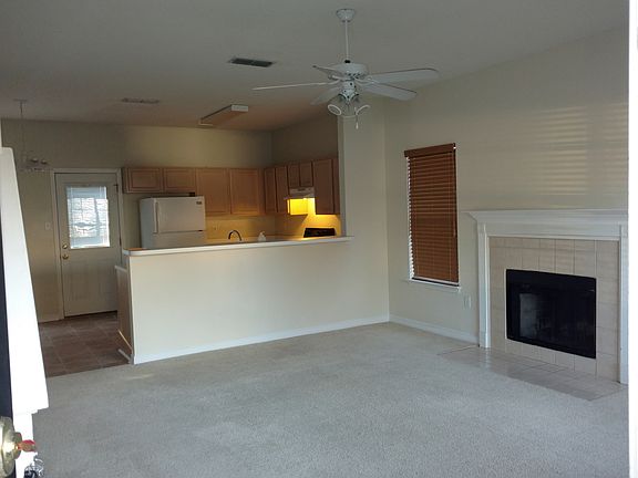 2nd image of 6601 Dove Ln