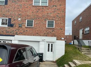 811 Arnold St, Philadelphia, PA 19111