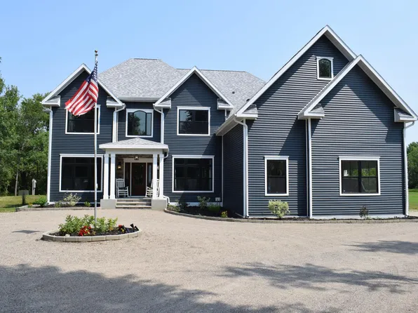 12424 126th Ave NE, Thief River Falls, MN 56701