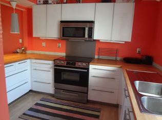 330 Shenandoah Cir, Blacksburg, VA 24060