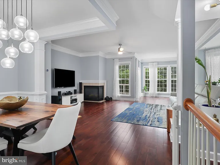 2438 Terra Cotta Cir — Photo 5