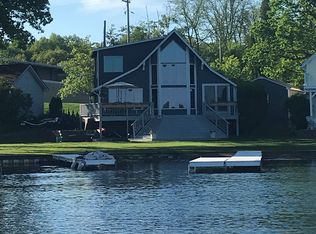 1662 Burlington Dr, Hickory Corners, MI 49060