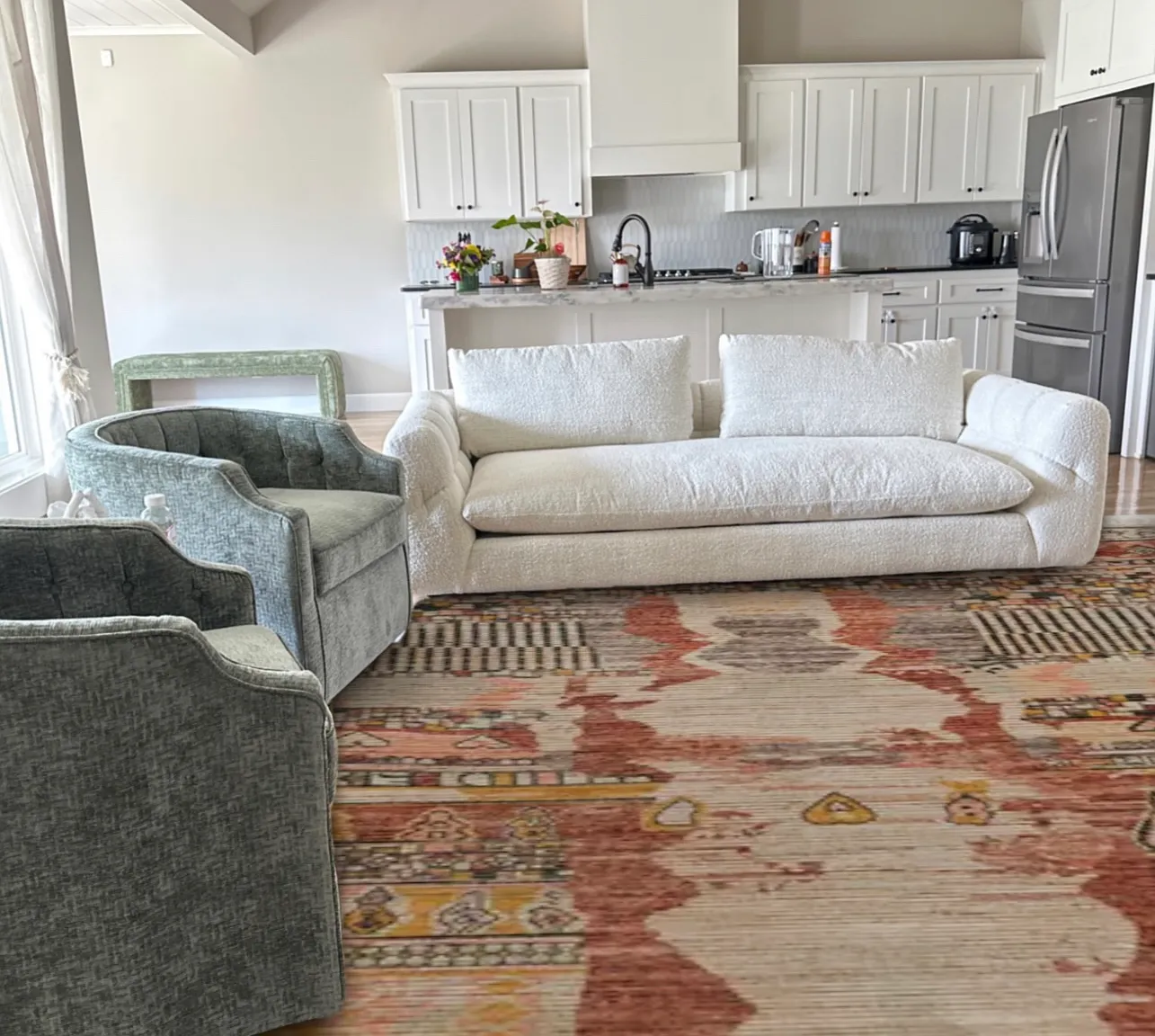 4 bed, 2.5 bath, 2754 sqft, $3,300 — Photo 3