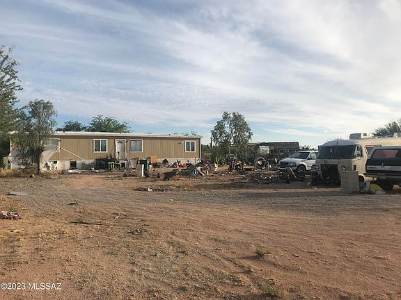 4th image of 11976 W Desert Wren Dr