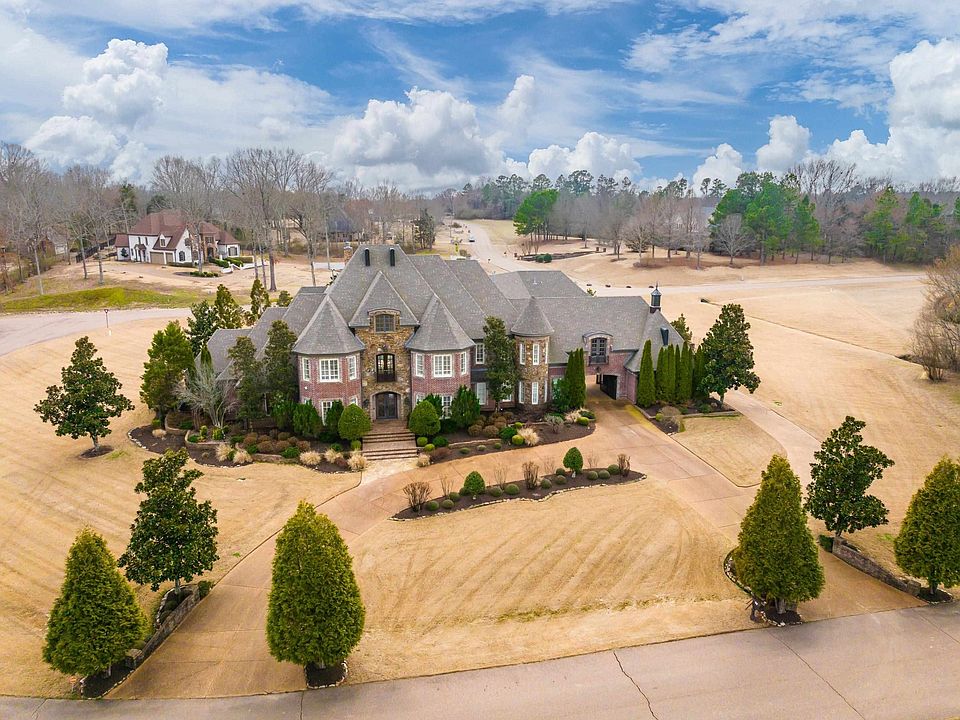 1st image of 269 N Monterey Farms Cv