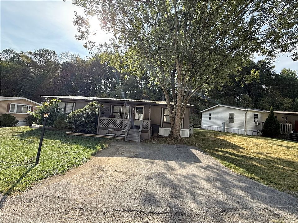 1st image of 279 Valleyview Dr N