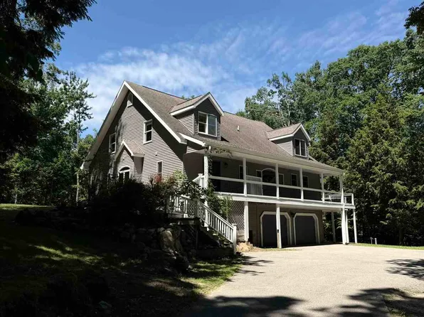 5822 Resort Pike, Petoskey, MI 49770