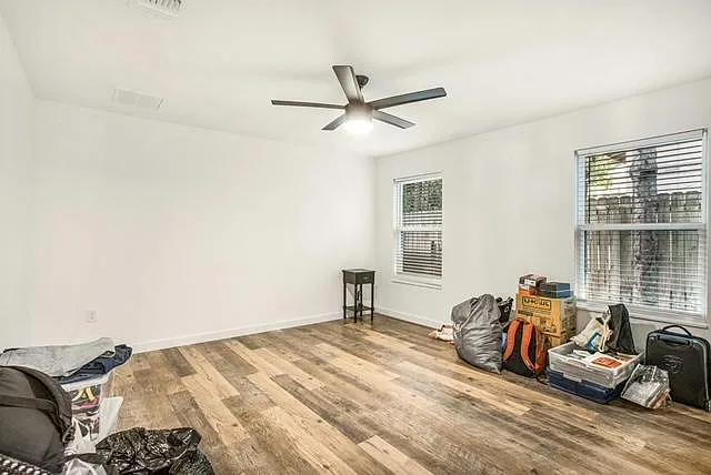 1209 E 38th 1/2 St #A — Photo 11