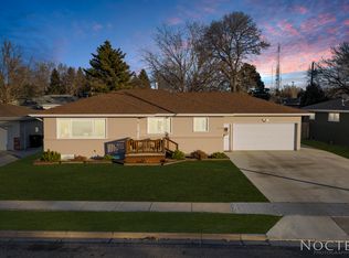 2019 N 7th St, Bismarck, ND 58501