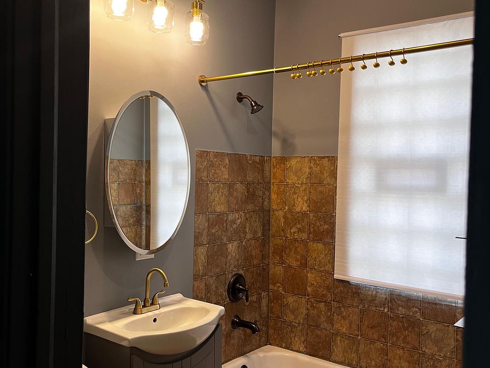 1st image of 12601 S Honore St Unit 2