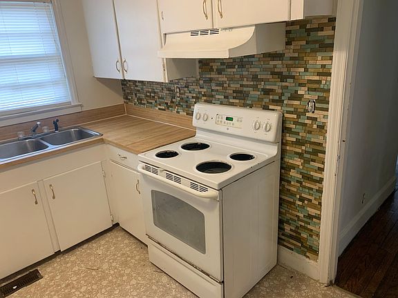 5th image of 590 Wilson St #1