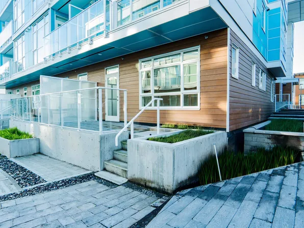 10333 River Dr #28, Richmond, BC V6X 1Y8