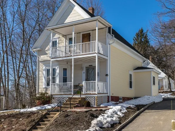 10 Jay St, Gardner, MA 01440