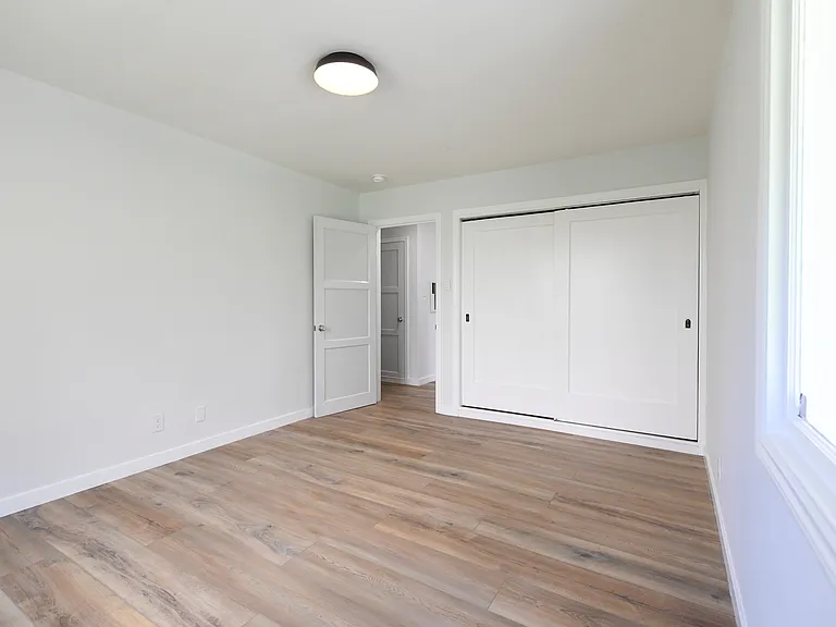 2505 Cedar St — Photo 1