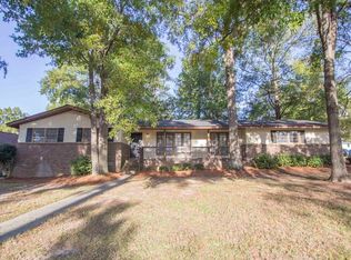 100 Bridgewater Cir, Irmo, SC 29063
