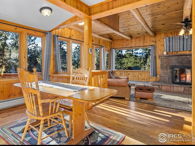 245 Cyteworth Rd — Photo 12