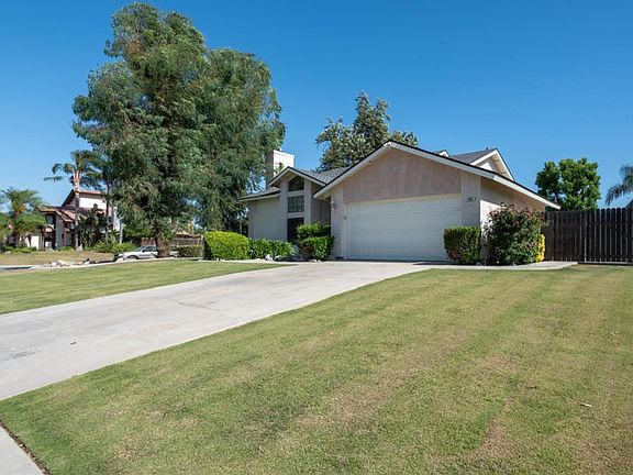 2nd image of 14001 San Lazaro Ave