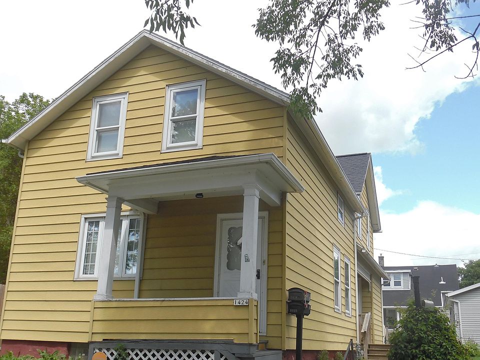 1st image of 1424 Virginia Ave #1424A