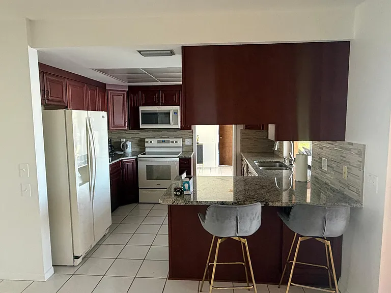 613 SW 49th Ln — Photo 67