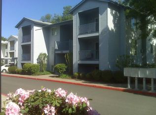 3480 McKenna Dr, Eugene, OR 97401