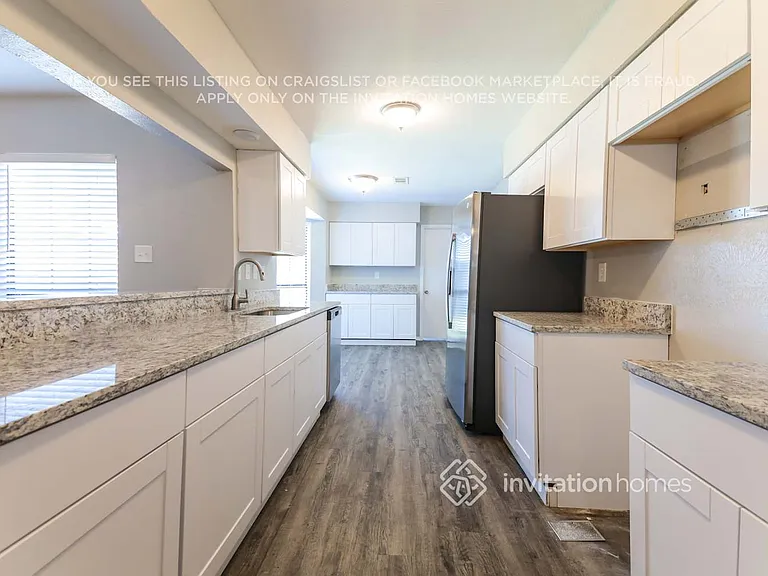 421 Kingsbridge Dr — Photo 8