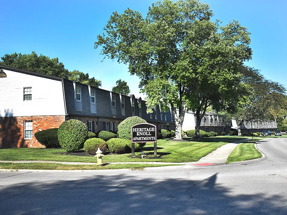 Heritage Knoll — Photo 3