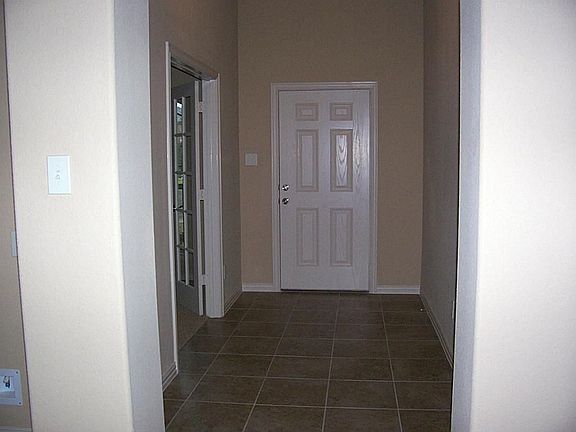 2nd image of 7507 Amber Village Cir