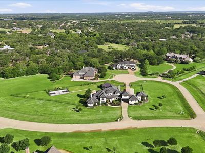 811 Noble Champions Way, Bartonville, TX, 76226
