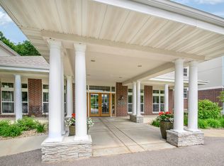 8530 Greenway Blvd UNIT 104, Middleton, WI 53562