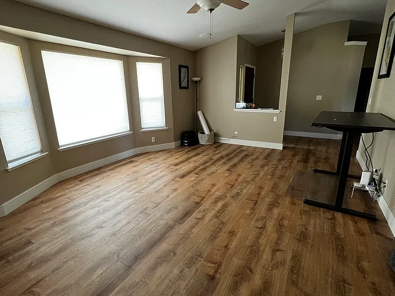 1647 Hedland Pl — Photo 33