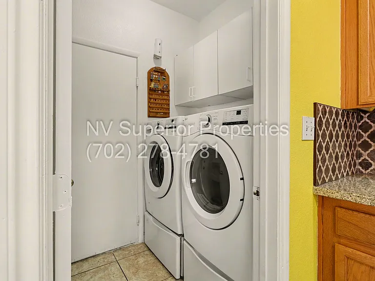 7929 Dana Maple Ct — Photo 25