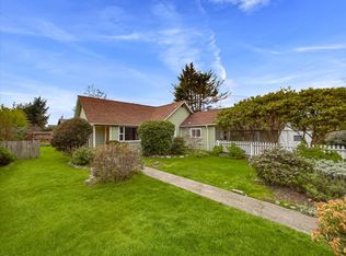 1111 Hayes Rd, McKinleyville, CA 95519