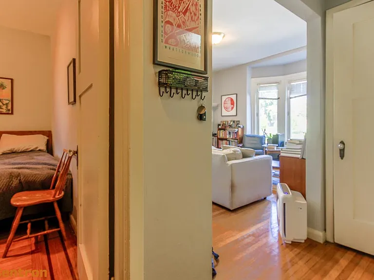 2135 Sacramento St #22 — Photo 8