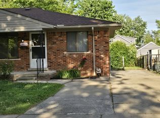 24924 Greater Mack Ave, Saint Clair Shores, MI 48080
