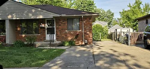 24924 Greater Mack Ave Photo 1