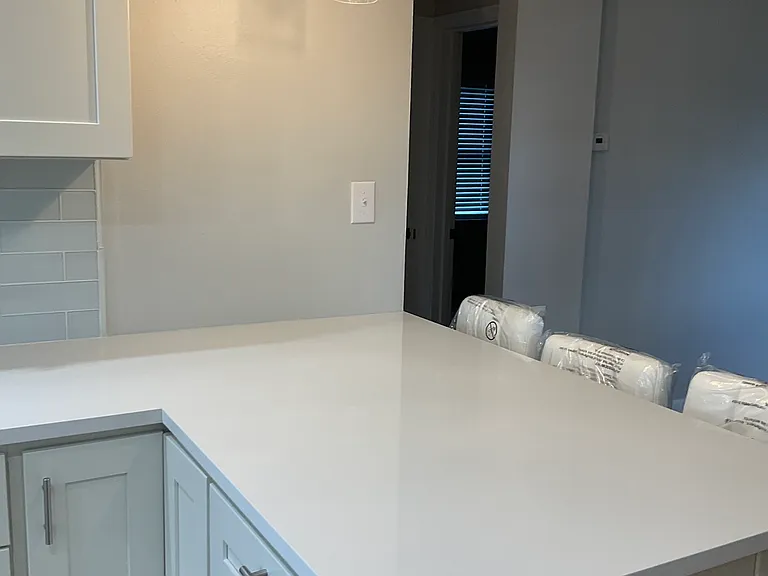 5238 Middle Rd — Photo 7