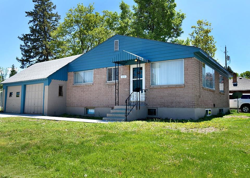 1st image of 610 9th St