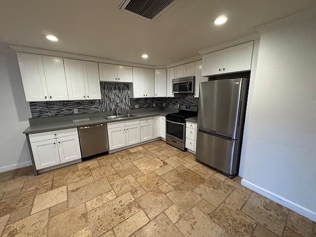 2nd image of 707 Shalimar Dr #3X2-3550