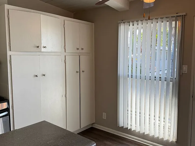 Oxnard Occidental Apartments — Photo 17