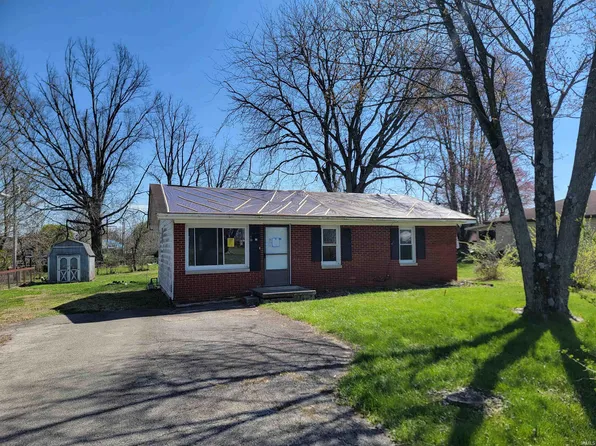 404 N State Road 3 Rd, Westport, IN 47283